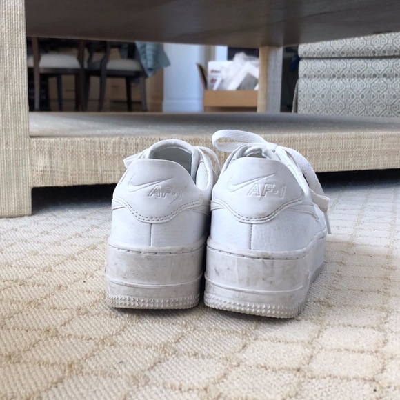 Nike Air Force 1 Platform Sneaker 6.5 - Picture 5 of 6